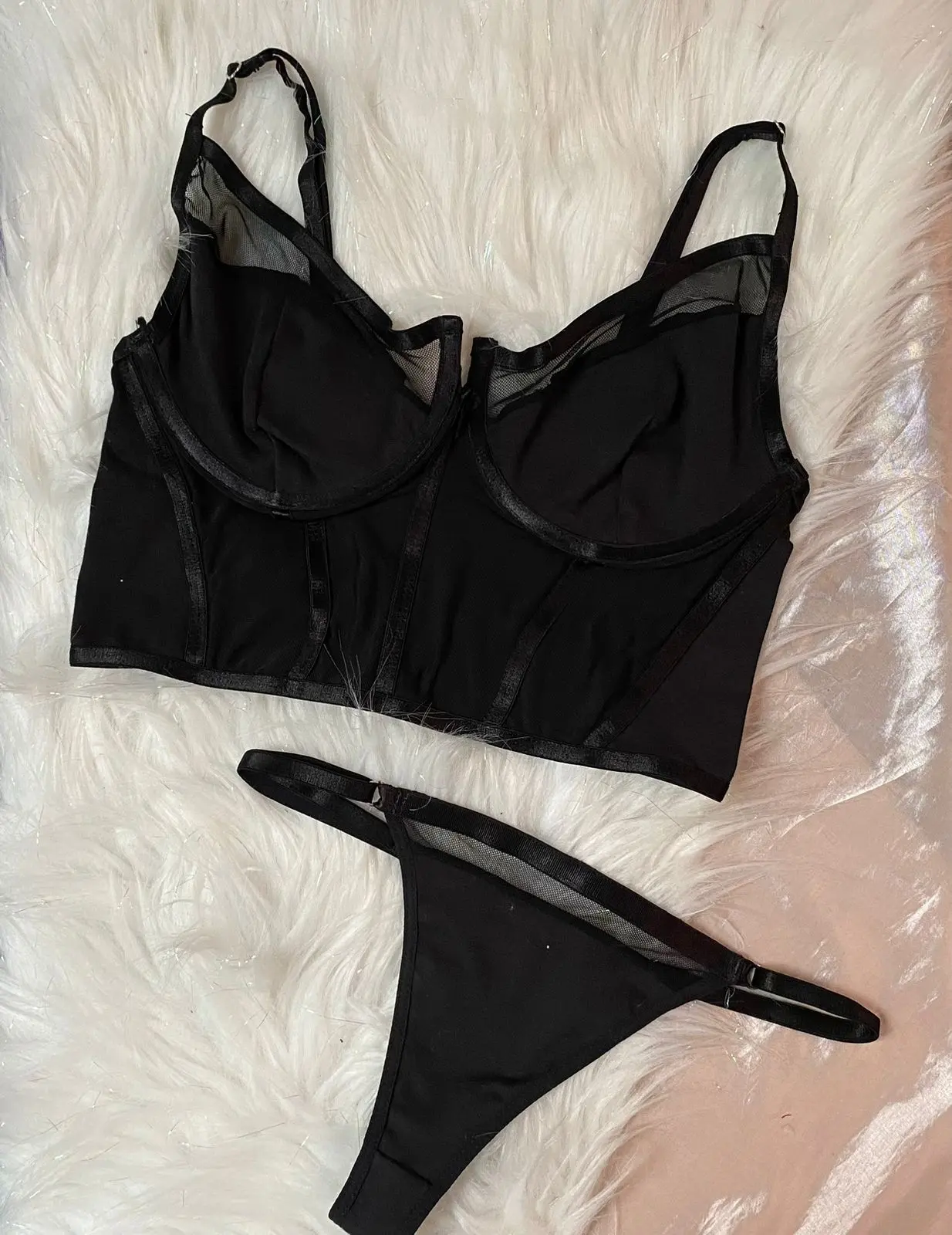 Crop Top Con Transparencia